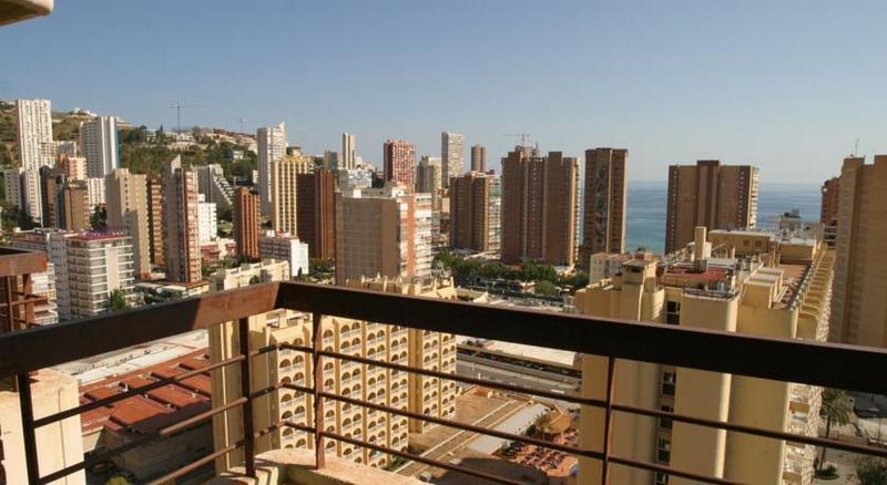 Apartamentos Acuarium III Бенидорм Экстерьер фото